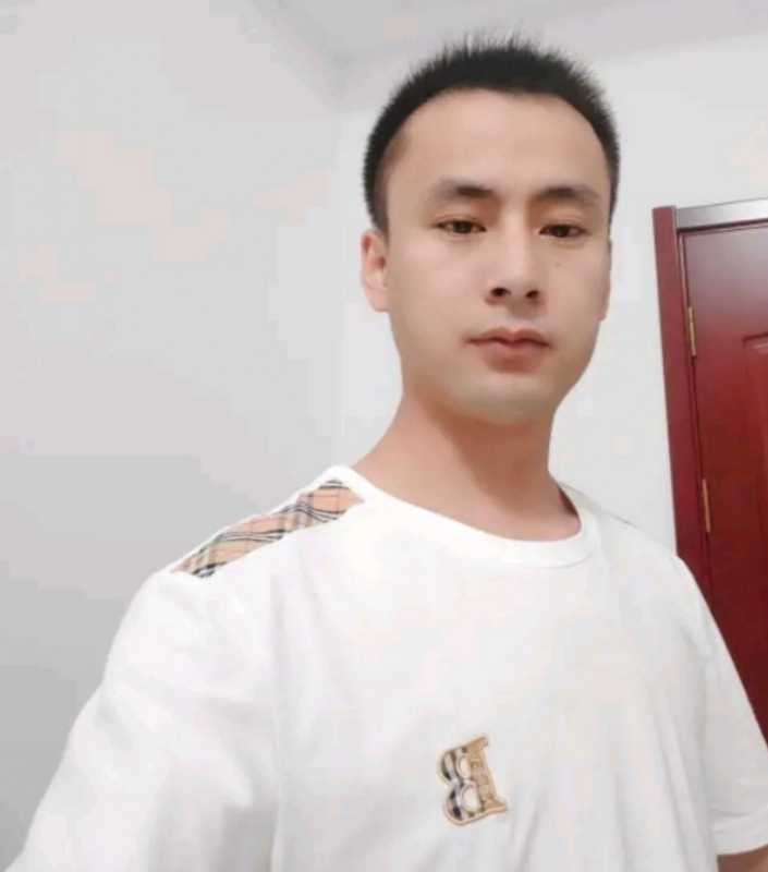 海阔天空的第一张照片--石家庄残疾人相亲网